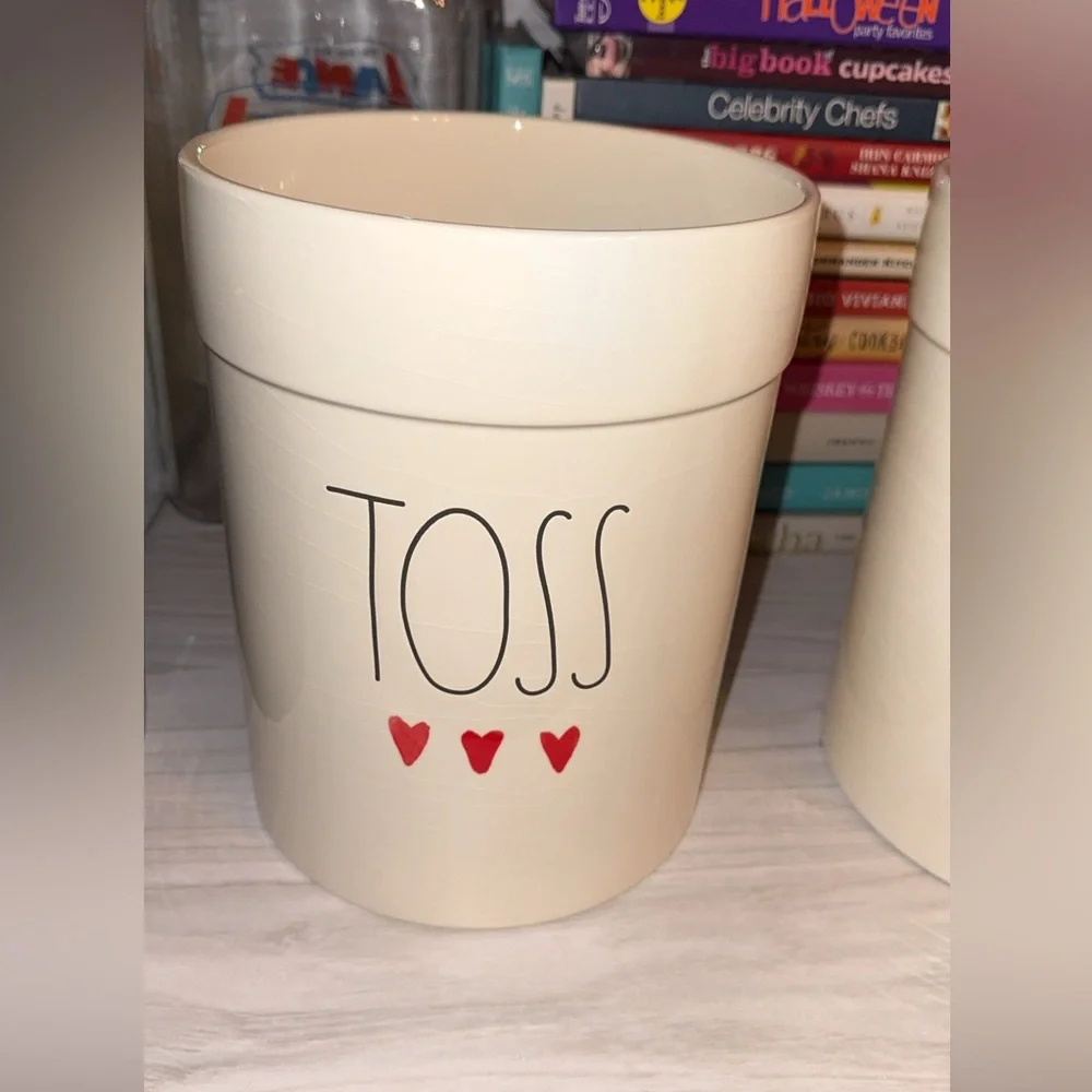 Sale Rae Dunn VHTF Ceramic Toss Waste Basket/Can/Container/Bin Trash Can ‘TOSS’